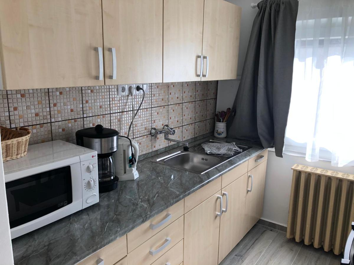 Leander Apartman Balatonakali Exteriör bild