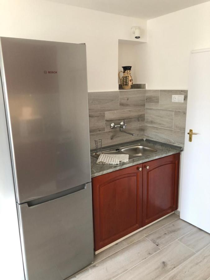 Leander Apartman Balatonakali Exteriör bild