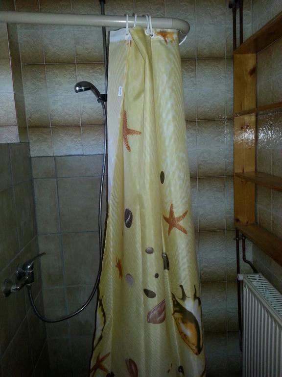 Leander Apartman Balatonakali Rum bild